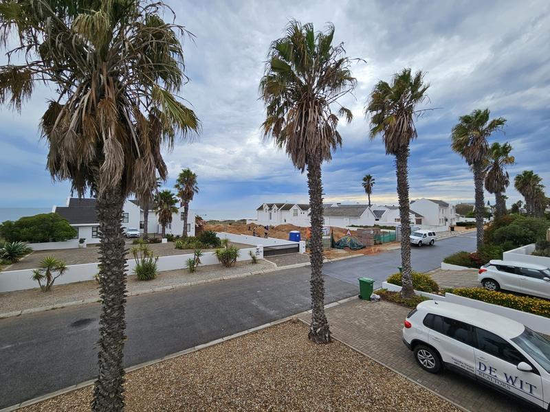 3 Bedroom Property for Sale in Golden Mile Western Cape